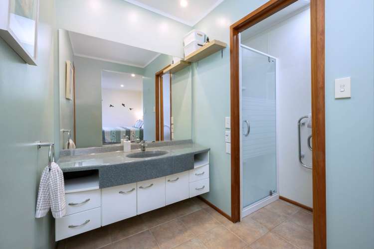 63 Kohu Road Titirangi_17