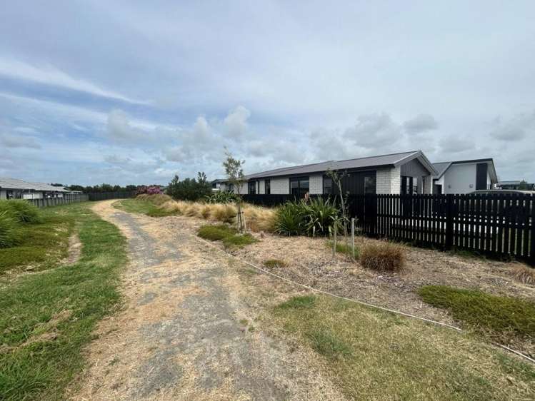 78 Pasture Way 1131_24