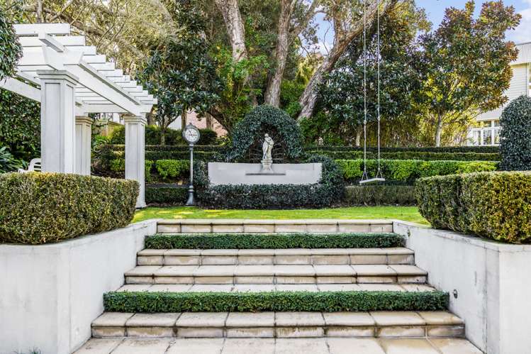 12 Cathedral Place Parnell_8