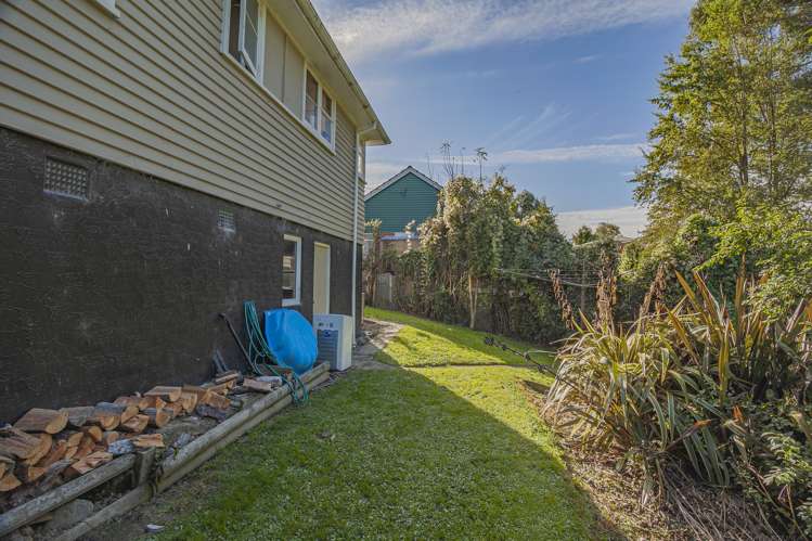 22 Tweedy Street Marchwiel_10