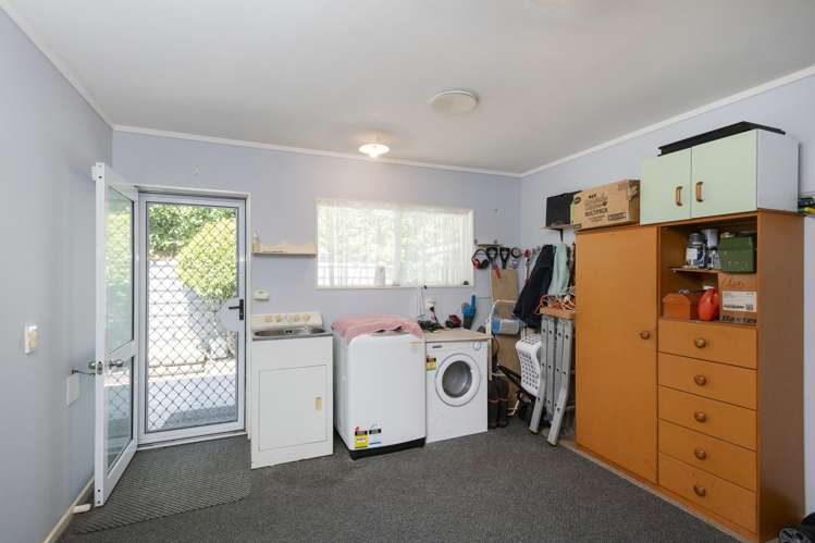 1/690 Gladstone Road Te Hapara_15