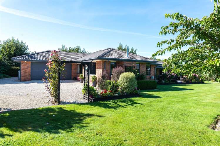 10 John Leith Place Leithfield_21