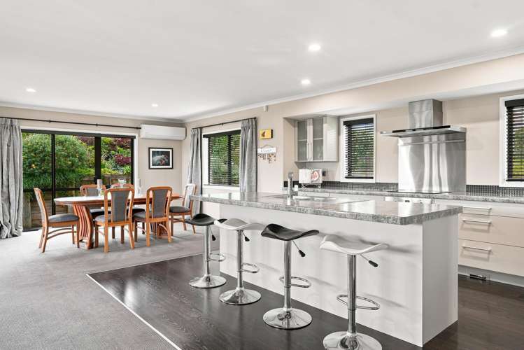 2 Flavell Drive Orewa_32