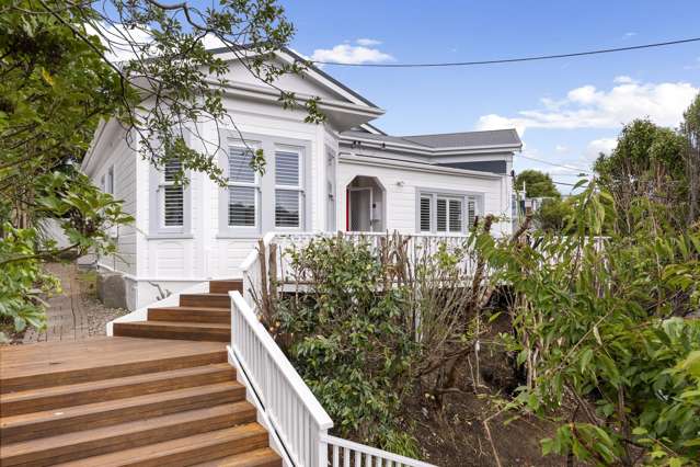 Elegant Character Upgraded for Modern Family Luxury