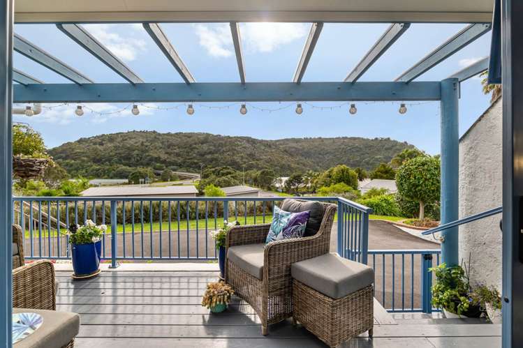 2C Weranui Road Waiwera_24