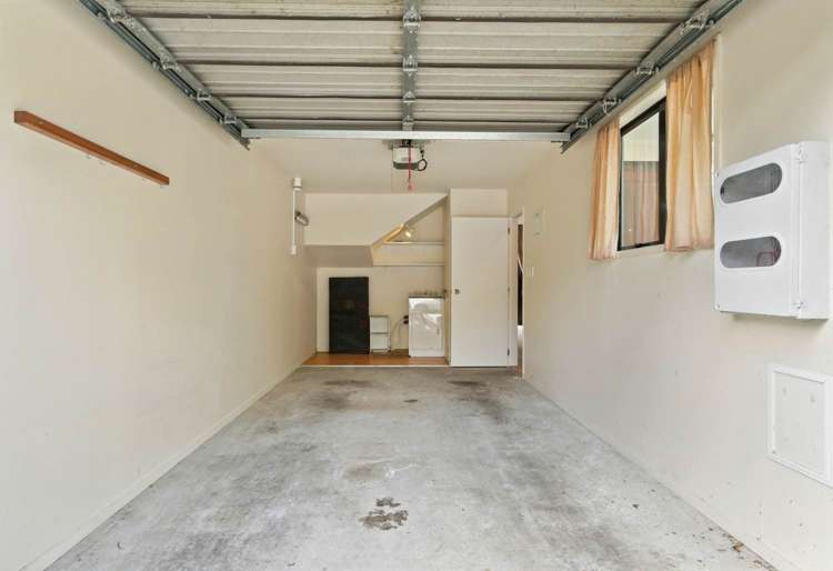 26/11 The Avenue Albany_16