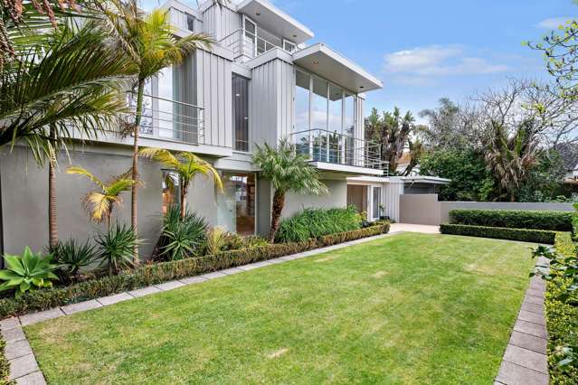 10 Fern Glen Road North St Heliers_1