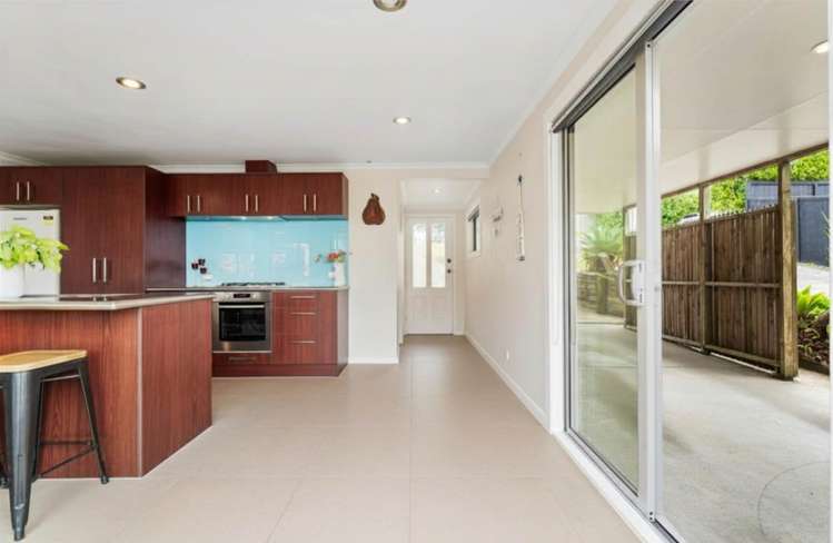 24 Kiteroa Terrace Rothesay Bay_21