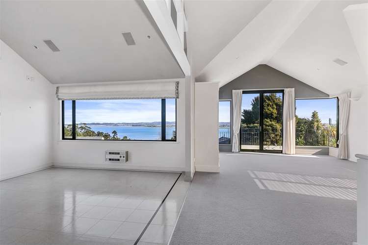 16 Mayall Avenue Beach Haven_5