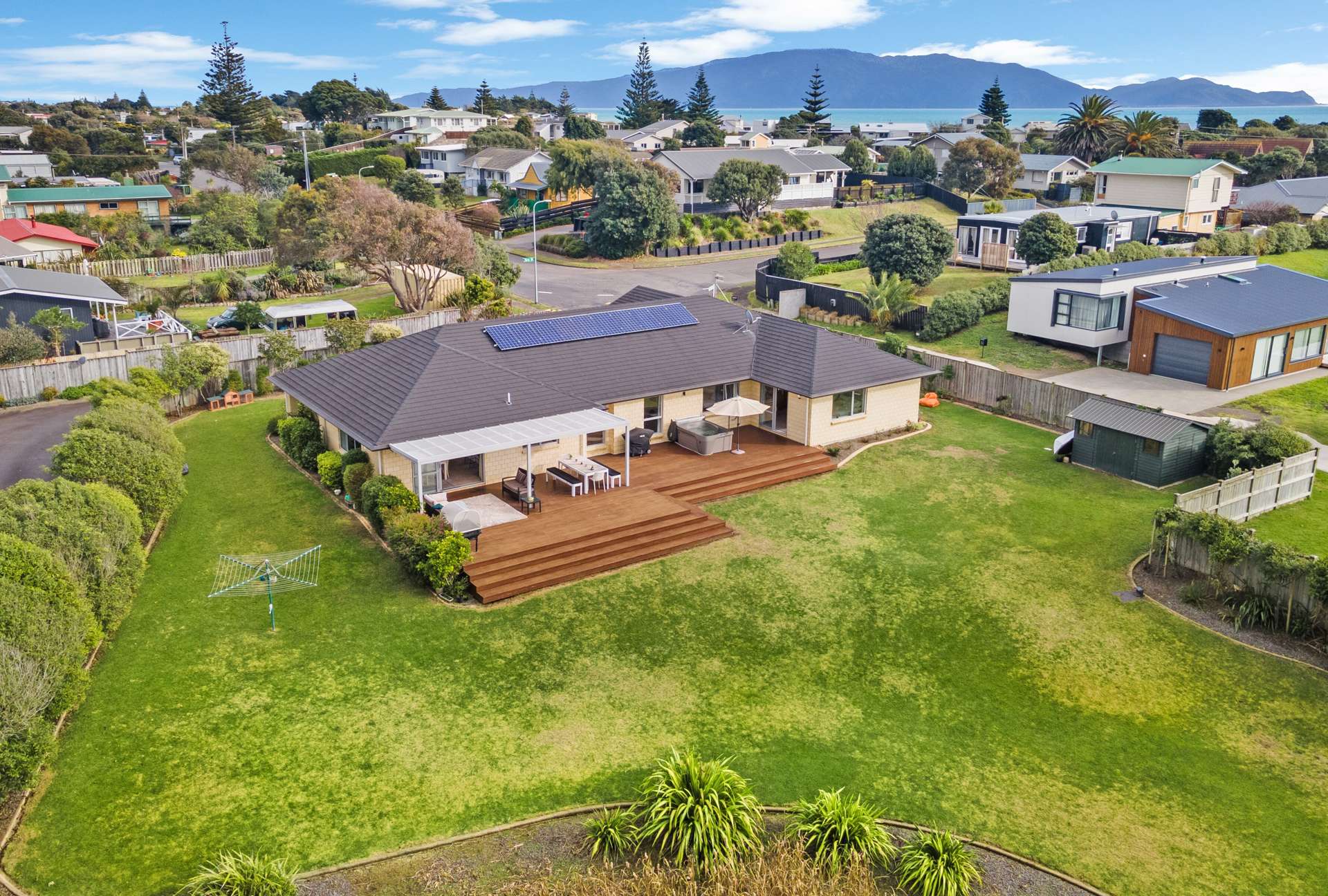 32 Titoki Road Waikanae Beach_0