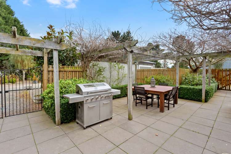 654 Frasers Road Springfield_14