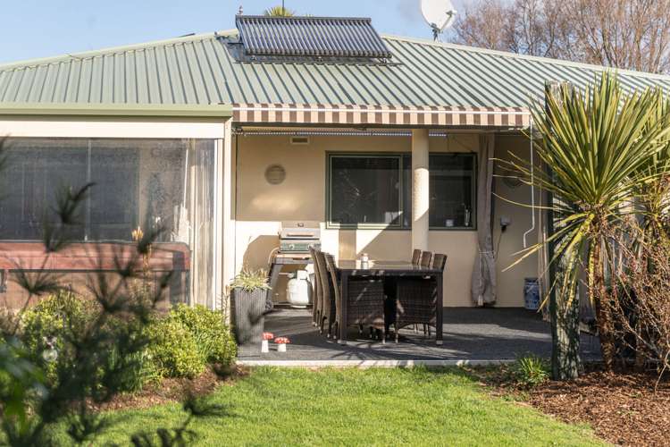 524i Paierau Road Opaki_25