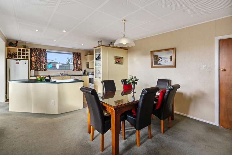 19 Le Cren Street Seaview_7