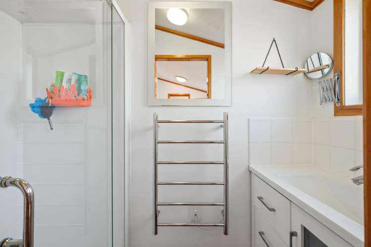 40 Youngs Road Papakura_21