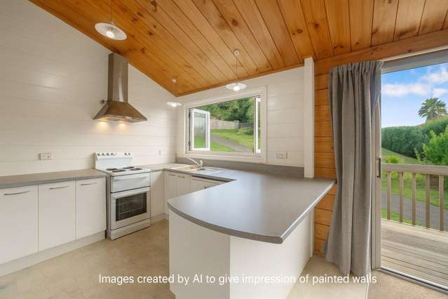 Lockwood Sunlit Home with Views!