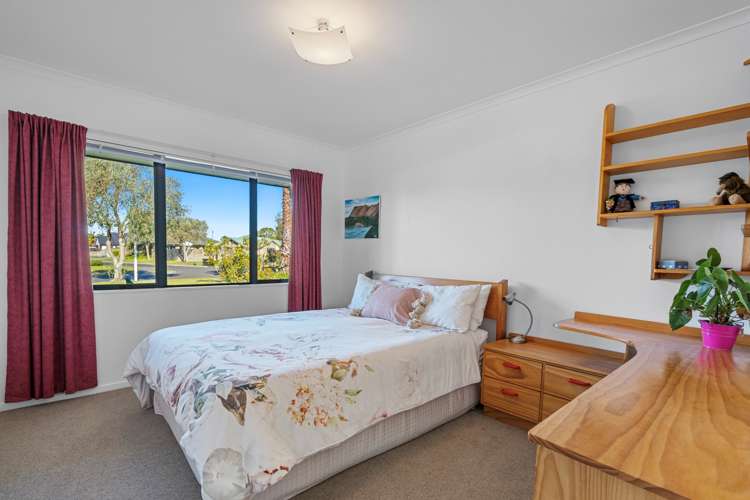 38 Corinth Grove Papamoa_11