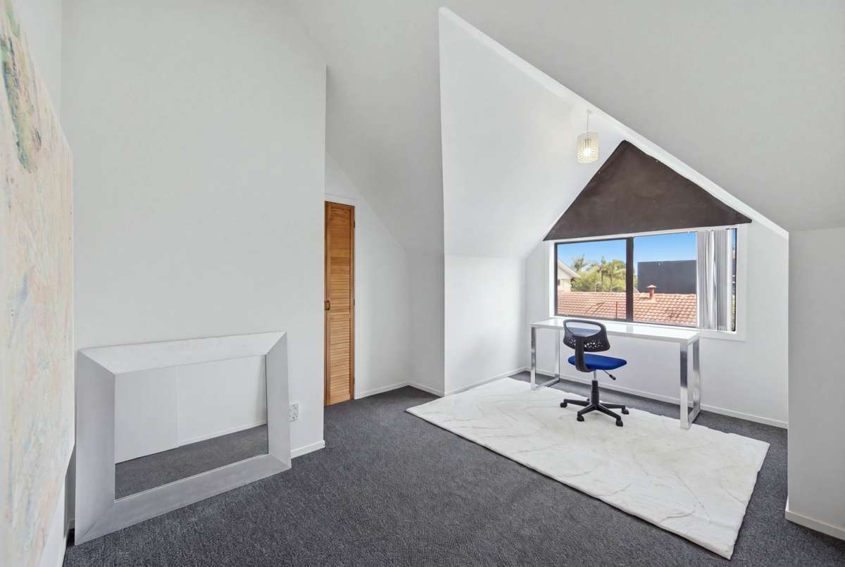 2/1471 Great North Road_3
