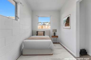 2/14 Aroha Avenue_4