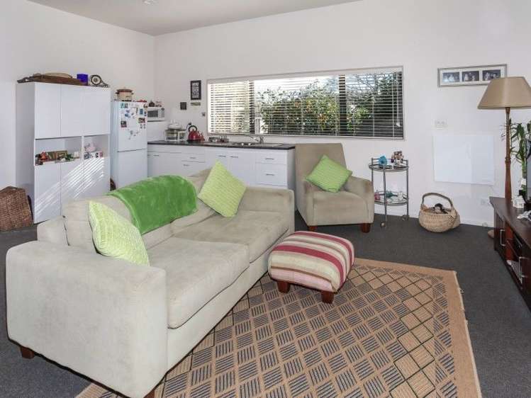 18 Kath Henry Lane Drury_14