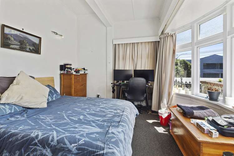 8 Levy Street Mount Victoria_12