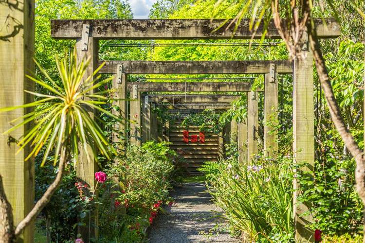 89 Lea Grove Levin_26