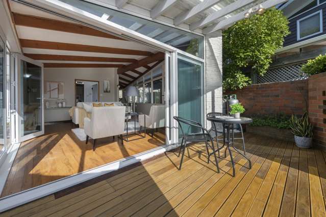 27 Colmar Road Mellons Bay_2