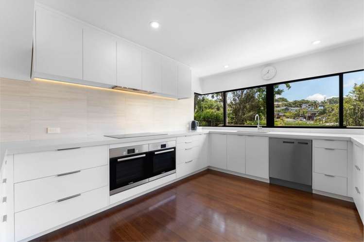 2/458 Beach Road Murrays Bay_3