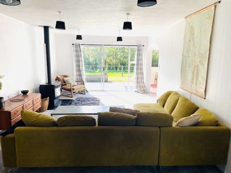 102 Sanders Road Paremoremo_4