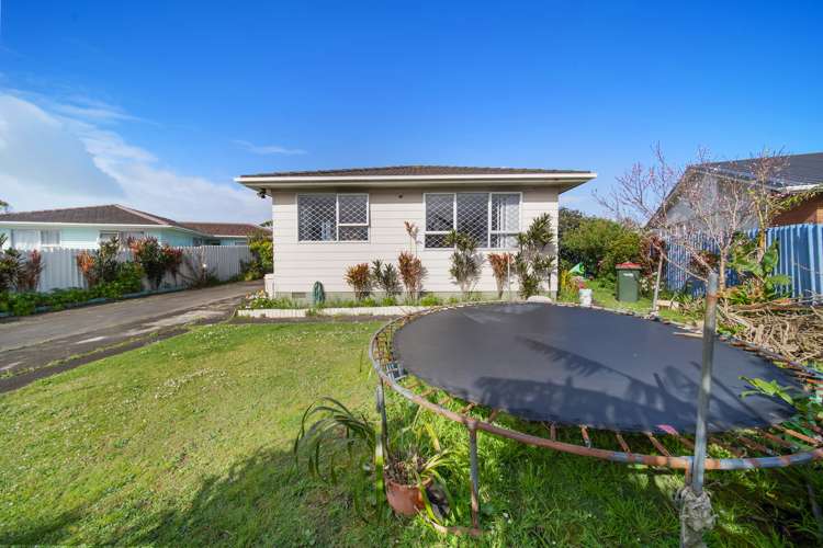28 Cottingham Crescent Mangere East_14