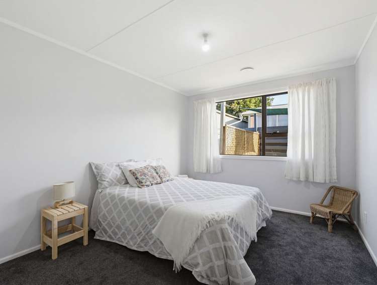 2 Hampton Place Springvale_18