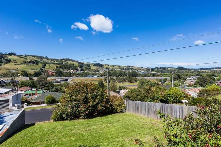 50 Waldron Crescent Green Island_12