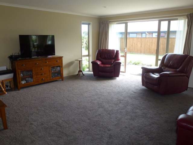 140 Coulson Road Paroa_3