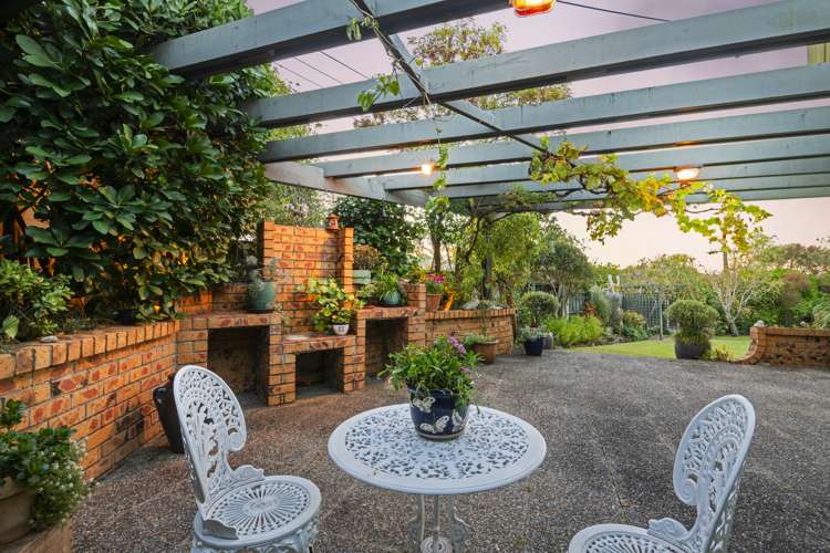 1/47 Eastcliffe Road Castor Bay_5