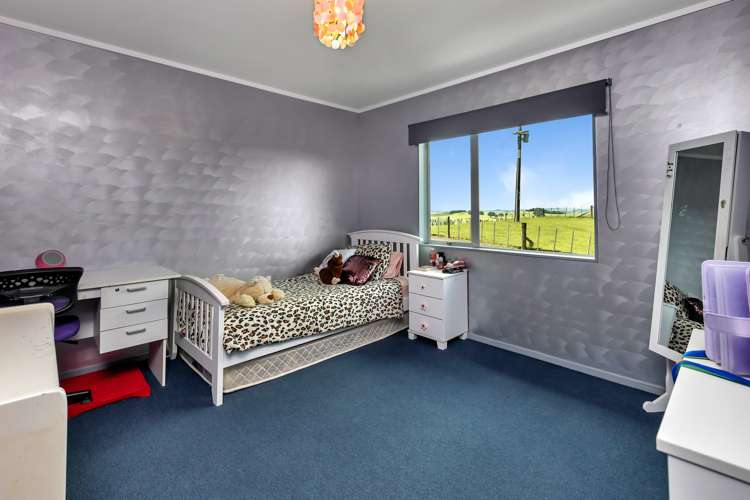 26 Old School Road Maungakaramea_16