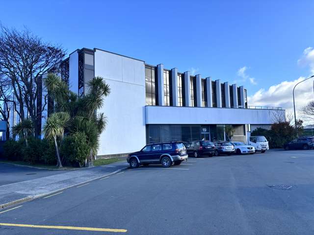 Large floor plate in Central Hutt