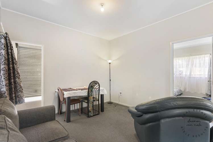 235 Great South Road Manurewa_13