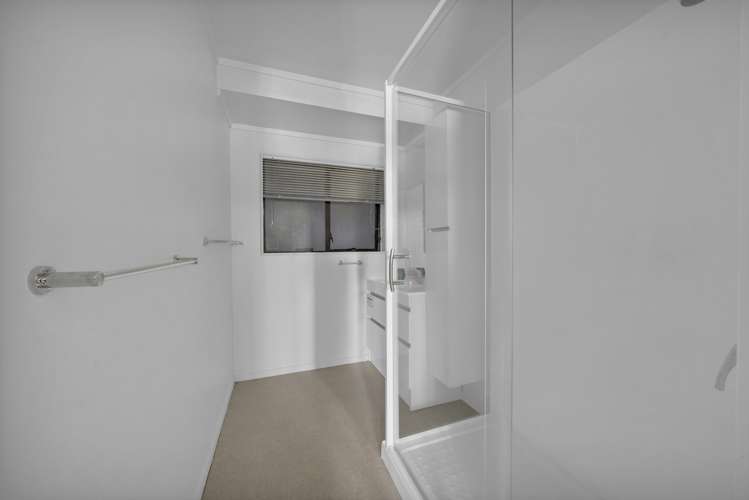 2/25 Sunnyfield Crescent Glenfield_6