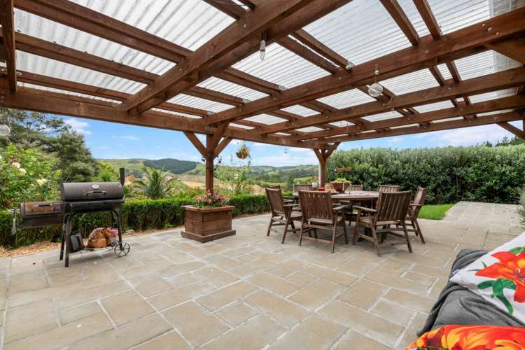 42 Urumaraki Avenue Helensville_15