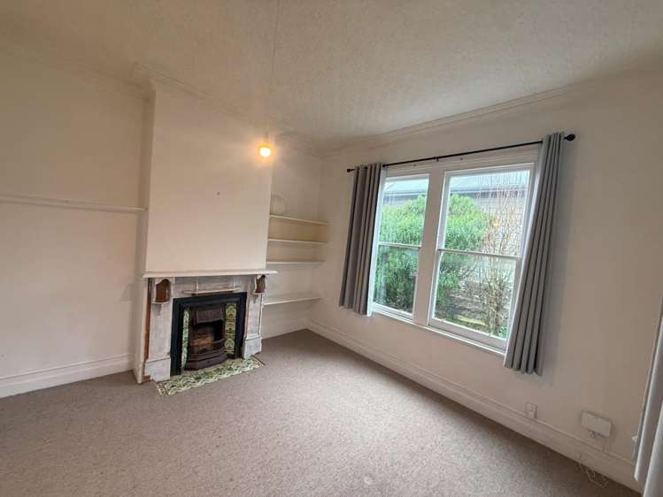 B/23 Royal Crescent Saint Kilda_6