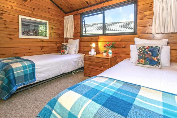 9 Margot Place Hahei_13