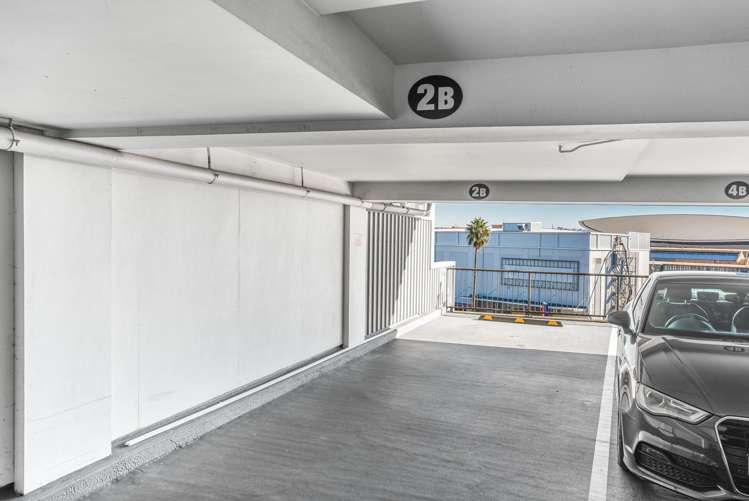 2A and 2B/10 Augustus Terrace Parnell_15