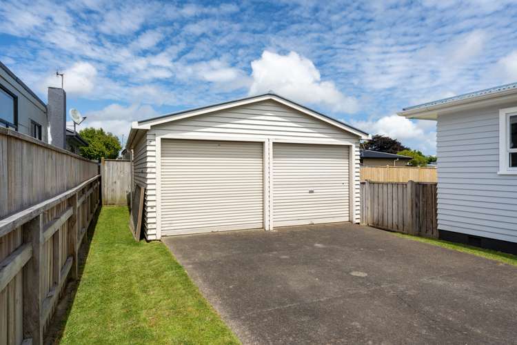 14 Margaret Street Levin_6