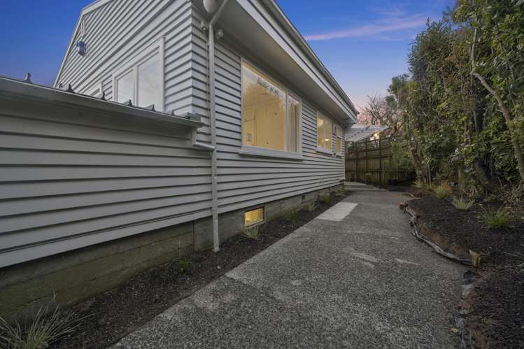 113 Messines Road Karori Central_43