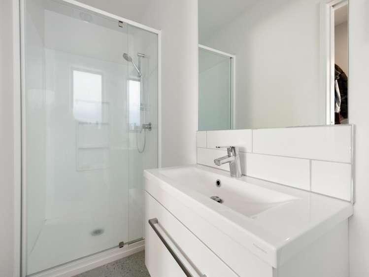 5 Gosset Avenue Chartwell_13