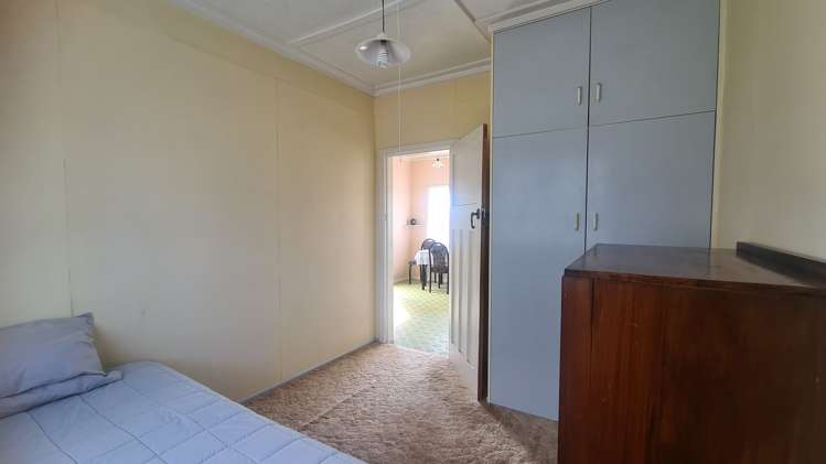 3 King Street Opunake_15