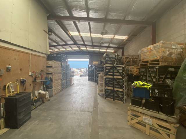 Unit A/99 Harris Road East Tamaki_4