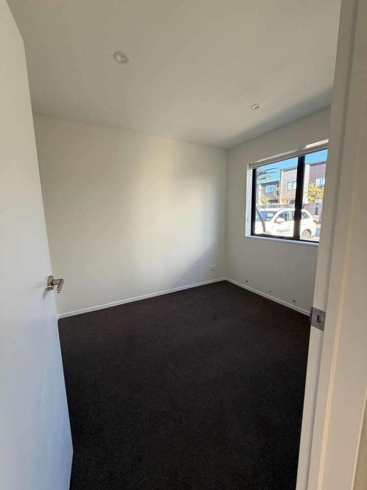 1/470 West Coast Road Glen Eden_2
