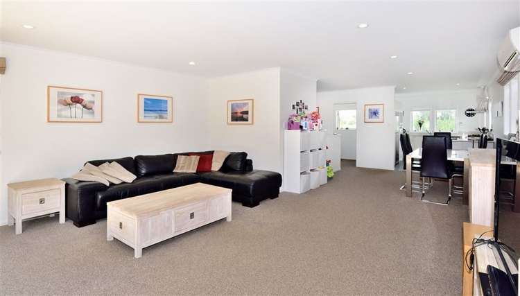 105 Parkview Drive Gulf Harbour_12