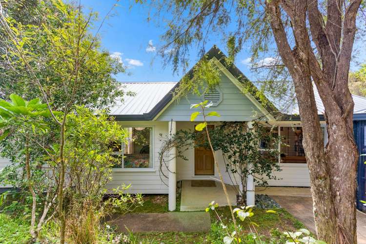 109B Glengarry Road Glen Eden_3