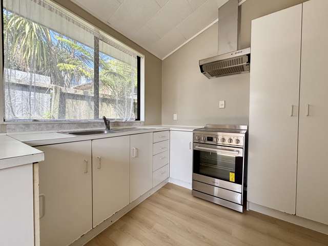 3/42 Fairlands Avenue Waterview_1